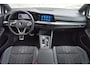 Volkswagen Golf Variant 1.5 eTSI R-Line Business+ DSG Full led | 18" | Camera | Stoel en Stuur verwarming