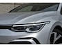 Volkswagen Golf Variant 1.5 eTSI R-Line Business+ DSG Full led | 18" | Camera | Stoel en Stuur verwarming
