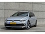 Volkswagen Golf Variant 1.5 eTSI R-Line Business+ DSG Full led | 18" | Camera | Stoel en Stuur verwarming