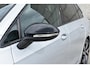 Volkswagen Golf Variant 1.5 eTSI R-Line Business+ DSG Full led | 18" | Camera | Stoel en Stuur verwarming