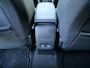 Peugeot 208 1.2 PureTech 100 Allure Handgeschakeld / Stoelverwarming / Keyless Entry/Start / Rondomzicht camera / Navigatie via Apple Carplay of Android Auto / Lichtmetalen wielen 16“ /