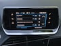 Peugeot 208 1.2 PureTech 100 Allure Handgeschakeld / Stoelverwarming / Keyless Entry/Start / Rondomzicht camera / Navigatie via Apple Carplay of Android Auto / Lichtmetalen wielen 16“ /