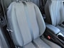 Peugeot 208 1.2 PureTech 100 Allure Handgeschakeld / Stoelverwarming / Keyless Entry/Start / Rondomzicht camera / Navigatie via Apple Carplay of Android Auto / Lichtmetalen wielen 16“ /