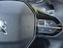 Peugeot 208 1.2 PureTech 100 Allure Handgeschakeld / Stoelverwarming / Keyless Entry/Start / Rondomzicht camera / Navigatie via Apple Carplay of Android Auto / Lichtmetalen wielen 16“ /