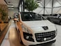 Peugeot 3008 1.6 HDiF Active NAP Trekhaak Pano Cruise Clima Navi PDC Rijklaar