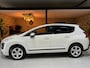 Peugeot 3008 1.6 HDiF Active NAP Trekhaak Pano Cruise Clima Navi PDC Rijklaar