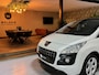 Peugeot 3008 1.6 HDiF Active NAP Trekhaak Pano Cruise Clima Navi PDC Rijklaar