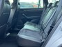Skoda Kodiaq 1.5 TSI 150 pk DSG Automaat Sportline Business Navigatie 19 Inch Velgen Canton Audio DAB ACC Elek Best. Stoel Camera Stoelverwarming Extra Getint Glas Wit Metallic 1e Eigenaar NL Auto
