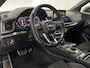 Audi Q5 45 TFSI quattro S edition 245PK Luchtvering 21" Velgen Zwart Optiek Carbon Keyless Go trekhaak Audi virtual cockpit