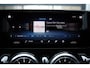 Mercedes-Benz GLA 180 Premium Luxury Line Automaat | Distronic | Achteruitrijcamera | Spoorassistent | Panoramadak | Trekhaak | Stoelverwarming