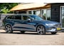 Volvo V60 2.0 T6 Recharge AWD Inscription Expression Panoramadak I Trekhaak I Adap Cruise I Harman Kardon I Stuurverwarming I 19"