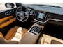 Volvo V60 2.0 T6 Recharge AWD Inscription Expression Panoramadak I Trekhaak I Adap Cruise I Harman Kardon I Stuurverwarming I 19"