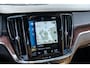 Volvo V60 2.0 T6 Recharge AWD Inscription Expression Panoramadak I Trekhaak I Adap Cruise I Harman Kardon I Stuurverwarming I 19"