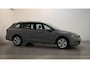 Volkswagen Golf Variant 1.0 TSI 110pk Life Parkeersensoren Navigatie DAB+ App-Connect Sfeerverlichting
