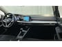 Volkswagen Golf Variant 1.0 TSI 110pk Life Parkeersensoren Navigatie DAB+ App-Connect Sfeerverlichting