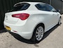 Alfa Romeo Giulietta 1.4 T Distinctive met Nieuwe APK
