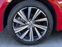 Toyota Corolla Touring Sports 1.8 Hybrid Business + Automaat / Navigatie via Apple Carplay of Android Auto / Achteruitrijcamera / Climate control /
