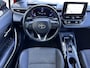 Toyota Corolla Touring Sports 1.8 Hybrid Business + Automaat / Navigatie via Apple Carplay of Android Auto / Achteruitrijcamera / Climate control /