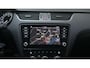 Skoda Octavia Combi 1.0 TSI 116pk DSG Greentech Ambition Business Leder-Stof Stoelverwarming Navigatie Parkeersensoren