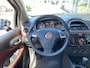 Fiat Punto Evo 1.4 Dynamic / 5-Deurs / Automaat / 143.000 KM / Stoelverwarming / Cruise-Control / Airco / Elektr.-Ramen Voor / Armsteun-Voor / PDC-Achter / 15'' LMV / All-Season / ENZ.