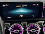 Mercedes-Benz A-klasse 200 AMG BLACKPACK Pano Burmester Multibeam Sfeer