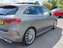 Mercedes-Benz B-klasse 180 136pk Automaat Launch Edition Premium Plus AMG-Line | Navi | Clima | Cruise | Led Matrix | Keyless Entry | Panorama Schuifdak | Pdc V+A+Assist+Camera | Privacy Glass | 19''lm