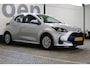 Toyota Yaris 1.5 Hybrid Active | Incl. 12 maanden garantie | 1ste eigenaar | 100% dealer onderhouden | Cruise control | Climate control | Lane assist | Parkeercamera |
