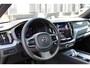 Volvo XC60 T6 350PK Plug-in hybrid Ultra Black Edition | Luchtvering | Bowers & Wilkins premium audio | 360° parkeercamera | Nappa lederen bekleding | Head-up display | Parkeerverwarming | BLIS | Adaptive cruise