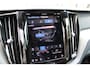 Volvo XC60 T6 350PK Plug-in hybrid Ultra Black Edition | Luchtvering | Bowers & Wilkins premium audio | 360° parkeercamera | Nappa lederen bekleding | Head-up display | Parkeerverwarming | BLIS | Adaptive cruise