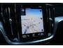 Volvo V60 B4 Momentum Business | Adaptive Cruise | Stuur/Stoelverwarming | Leder | Getint Glas |Trekhaak