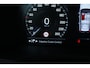Volvo V60 B4 Momentum Business | Adaptive Cruise | Stuur/Stoelverwarming | Leder | Getint Glas |Trekhaak
