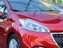 Peugeot 208 1.2 PureTech Signature | Navi / Airco / Cruise