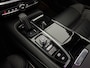 Volvo V60 2.0 T8 Twin Engine AWD R-Design 392PK Pano LED Virtual Trekhaak Memory Carplay Head-up Clima Cruise Navi PDC 19''LMV