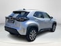 Toyota Yaris Cross 1.5 Hybrid 115 Dynamic | Comfort Pack | Shimmering silver metallic | Nieuw uit voorraad leverbaar |