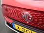 MG ZS EV Long Range Luxury 70 kWh Met Afneembare Trekhaak