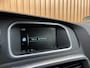 Volvo V40 2.0 D2 R-Design Business | Handel/Export |  Airconditioning | Afneembare Trekhaak | Lichtmetaal 16'' | Radio/Navigatie | origineel Nederlands | stuurbekrachtiging |