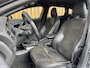 Volvo V40 2.0 D2 R-Design Business | Handel/Export |  Airconditioning | Afneembare Trekhaak | Lichtmetaal 16'' | Radio/Navigatie | origineel Nederlands | stuurbekrachtiging |