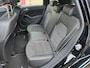 Mercedes-Benz B-klasse 180 Business Solution AMG Upgrade Edition Parkeersensoren,Navi.Trekhaak.Camera.