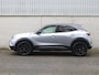 Opel Mokka 130pk Turbo Ultimate | AppleCarplay/AndroidAuto | Achteruitrijcamera | Alcantara | Adaptive Cruise | 17" LMV | Blindspot | Privacy Glass |