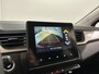 Renault Captur 90PK TCe Techno | 18" Lichtmetalen Velgen | Navi | Climate Control | Apple CarPlay/Android Auto | Camera | Parkeersensoren | Licht & Regen Sensor | Privacy Glass |