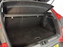 Renault Captur 90PK TCe Techno | 18" Lichtmetalen Velgen | Navi | Climate Control | Apple CarPlay/Android Auto | Camera | Parkeersensoren | Licht & Regen Sensor | Privacy Glass |