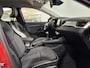 Renault Captur 90PK TCe Techno | 18" Lichtmetalen Velgen | Navi | Climate Control | Apple CarPlay/Android Auto | Camera | Parkeersensoren | Licht & Regen Sensor | Privacy Glass |