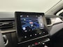 Renault Captur 90PK TCe Techno | 18" Lichtmetalen Velgen | Navi | Climate Control | Apple CarPlay/Android Auto | Camera | Parkeersensoren | Licht & Regen Sensor | Privacy Glass |