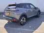 Peugeot 2008 1.2 PureTech 130PK | GT | AUTOMAAT | Voor & Achteruitrijcamera | Sfeerverlichting | Leder / Alcantara bekleding | Stoelverwarming | Achteruitrijcamera | Airco (automatisch) | Camera voor