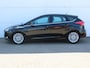 Ford Focus 1.0 Titanium / Trekhaak Afneembaar (1000 KG) / Navigatie + Apple Carplay/Android Auto / Cruise Control / Climate Control / 17" Lichtmetalen Velgen /
