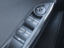 Ford Focus 1.0 Titanium / Trekhaak Afneembaar (1000 KG) / Navigatie + Apple Carplay/Android Auto / Cruise Control / Climate Control / 17" Lichtmetalen Velgen /
