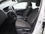 Volkswagen E-Golf E-DITION | NAVIGATIE | ADAPTIVE CRUISE CONTROL | CLIMATE CONTROL | PARKEERSENSOREN |