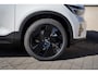 Volvo EC40 Single Motor Extended Range Ultra Black Ed. 82 kWh Harman/Kardon | Panoramadak | Elektrisch Verstelbare Voorstoelen | 360 Graden Camera | Pilot Assist