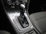 Volkswagen E-Golf E-DITION | NAVIGATIE | ADAPTIVE CRUISE CONTROL | CLIMATE CONTROL | PARKEERSENSOREN |