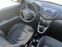 Hyundai i10 5drs 1.2 84 PK i-Motion Cool | Airco | Lage kmstand | Sterke motor | Dakspoiler | Zijstrips in kleur |